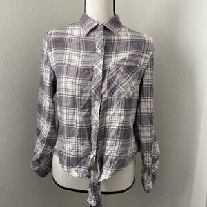 Harper Heritage grey button down plaid blouse